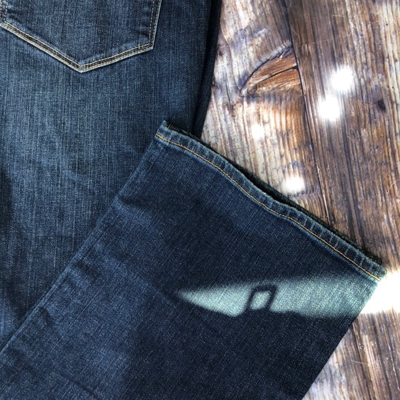 Lands end mid rise boot cut size 10 - Picture 3 of 6